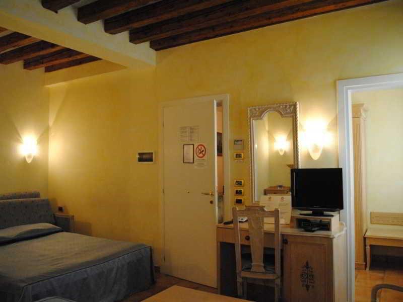 Daplace - Antica Casa Coppo Veneza Exterior foto